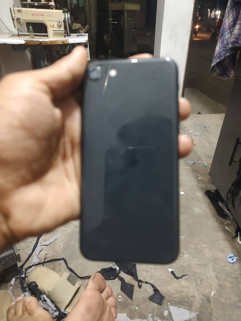Apple iPhone SE 4