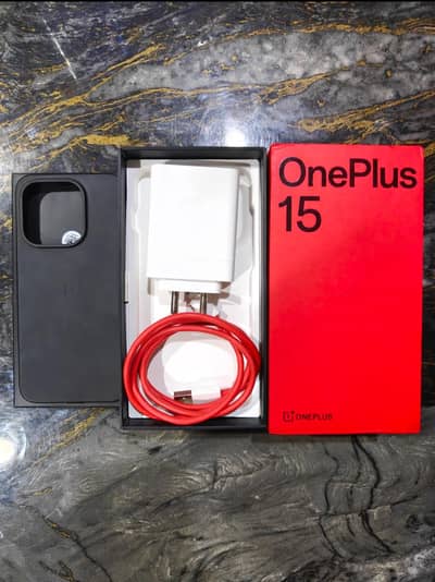 One Plus 15 12/256 Global version
