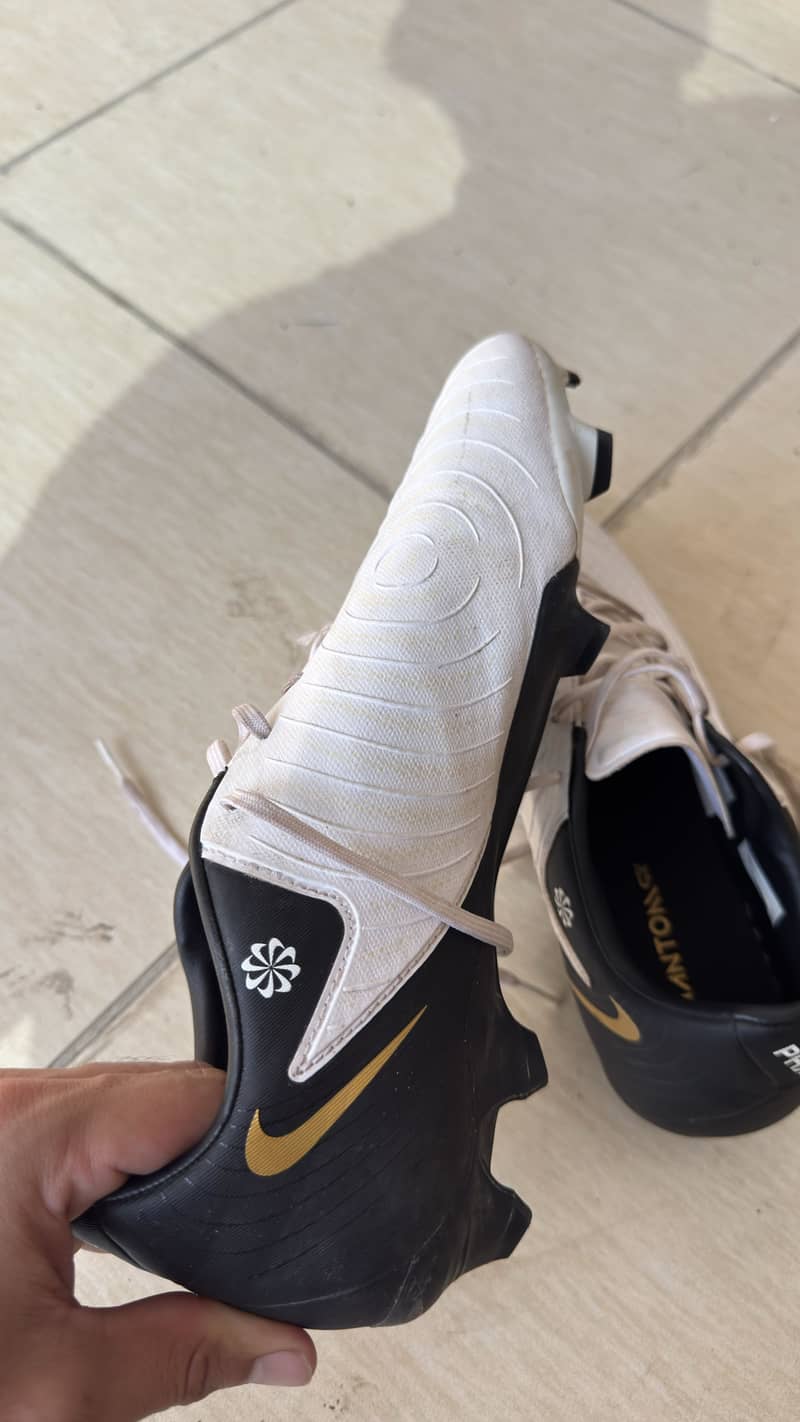 Nike phantom 5