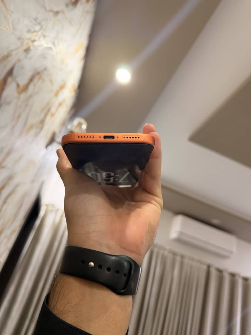 Apple iPhone 17 Pro Max 1