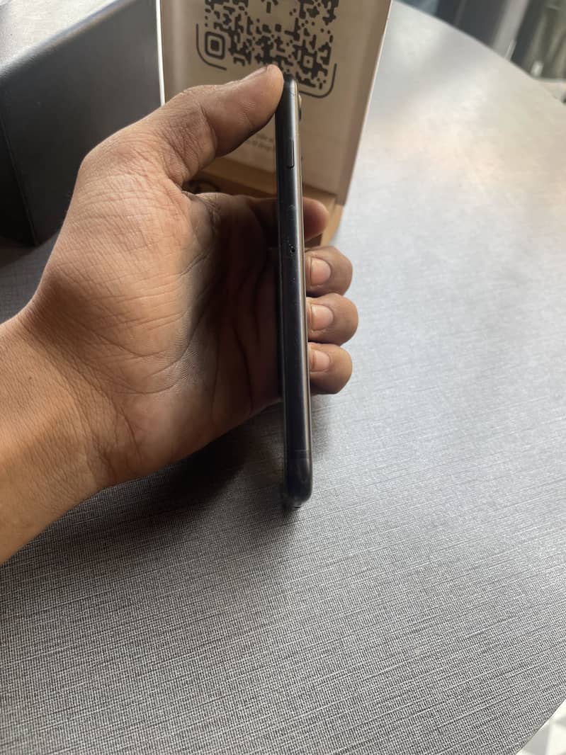Apple iPhone 7 5