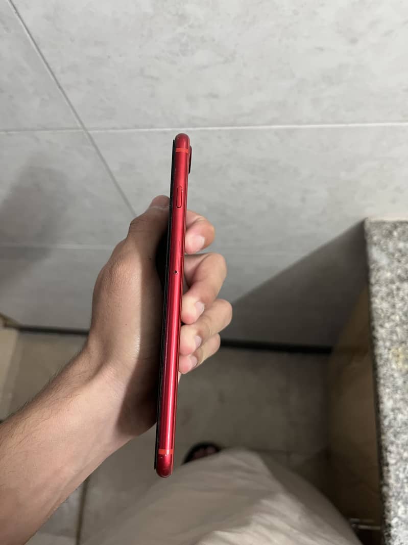 Apple iPhone 8 Plus 1