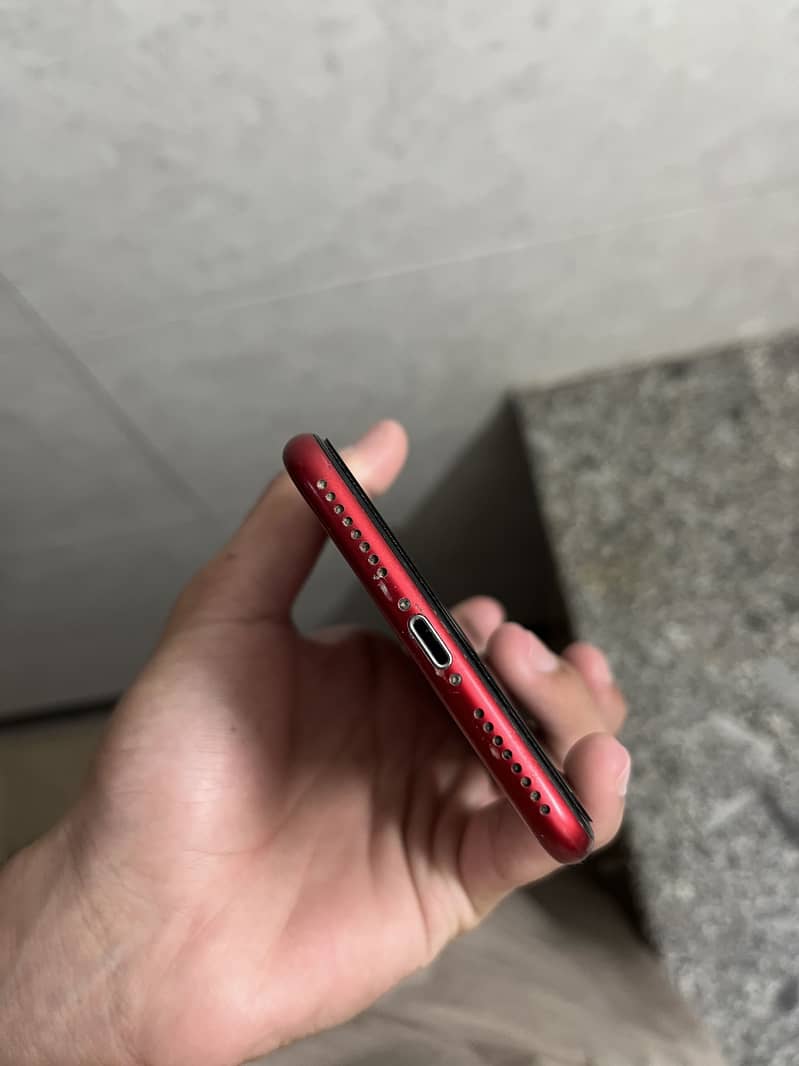 Apple iPhone 8 Plus 5