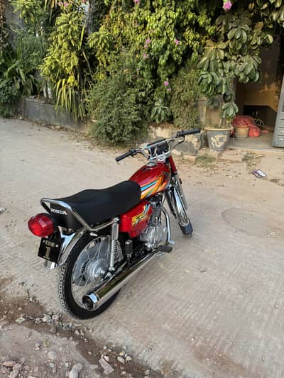 Honda CG 125 2026