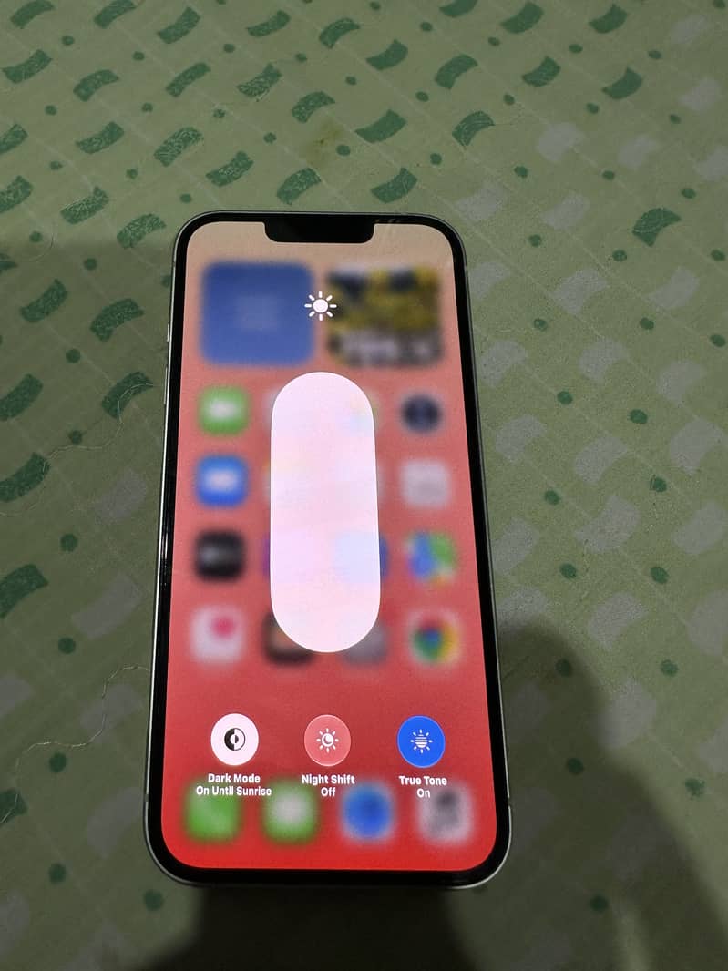 Apple iPhone 14 1