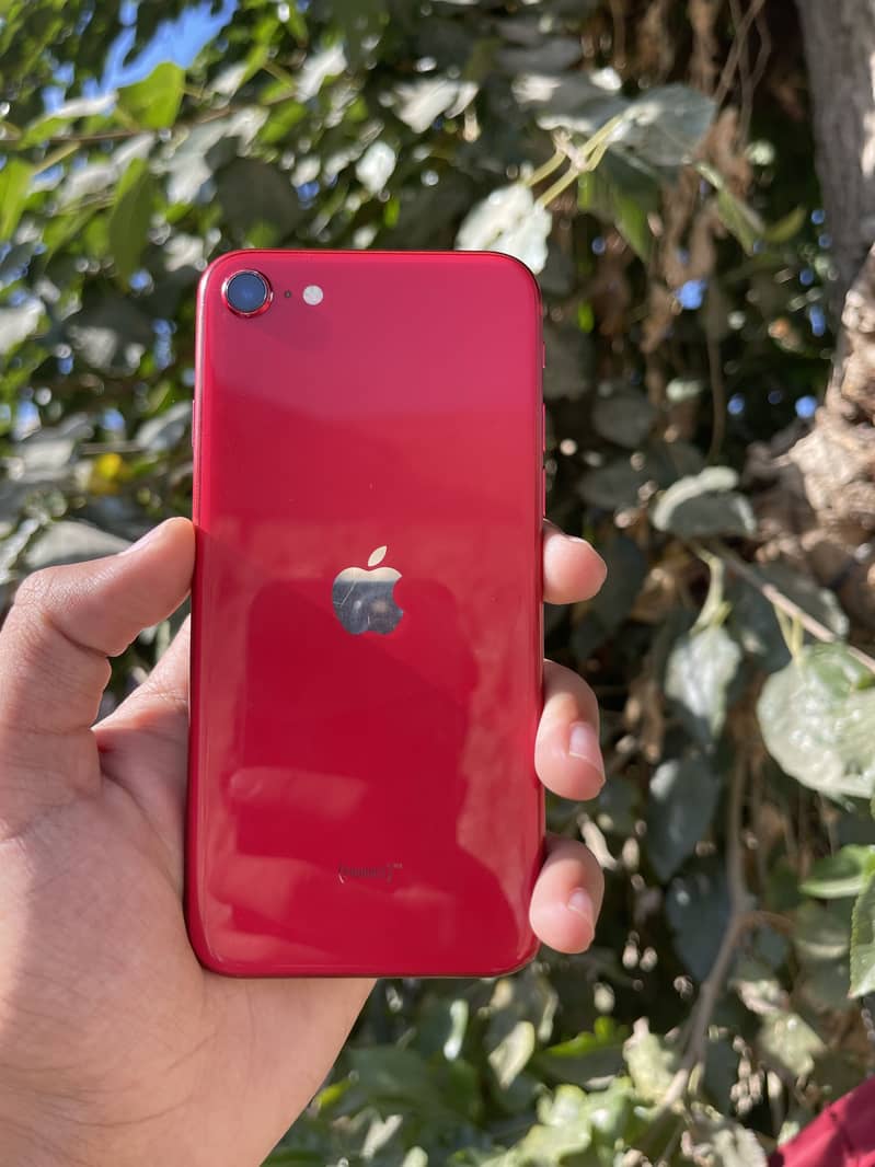 Apple iPhone SE 0