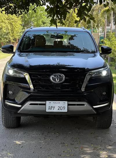 Toyota Fortuner 2022