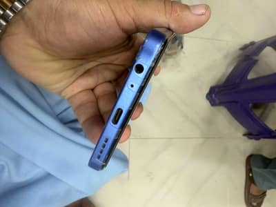 Infinix  Model hot60 i 16=256