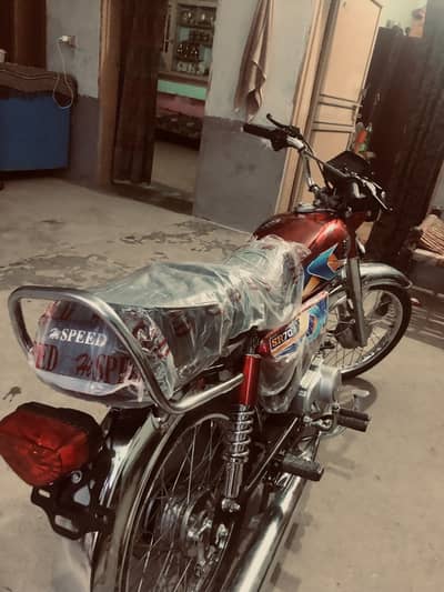 URGENT FOR SALE HIGH SPEED 26 MODEL