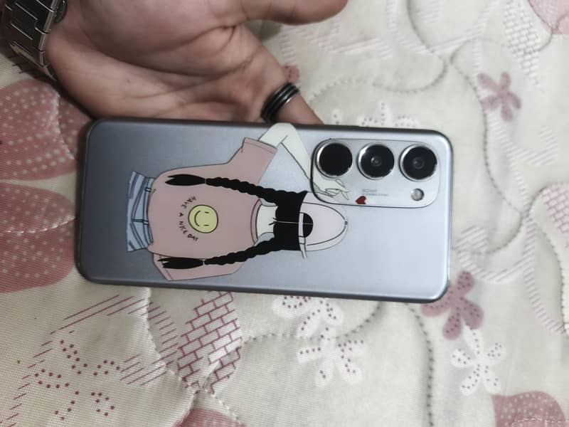 Tecno Spark 40 Pro Plus 0