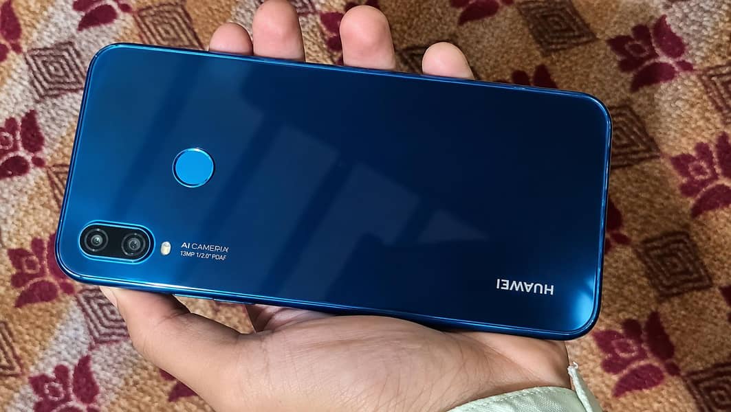 Huawei Nova 3i 1