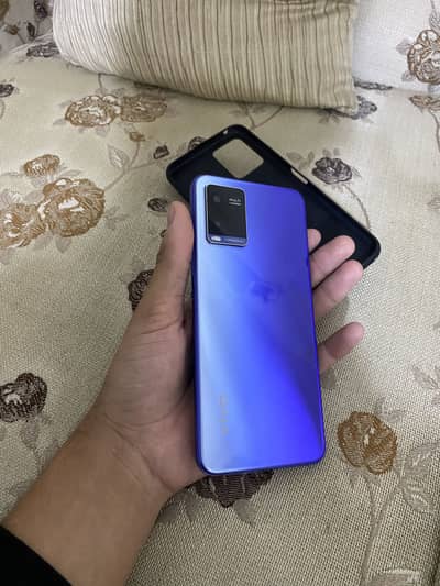 Vivo Y21