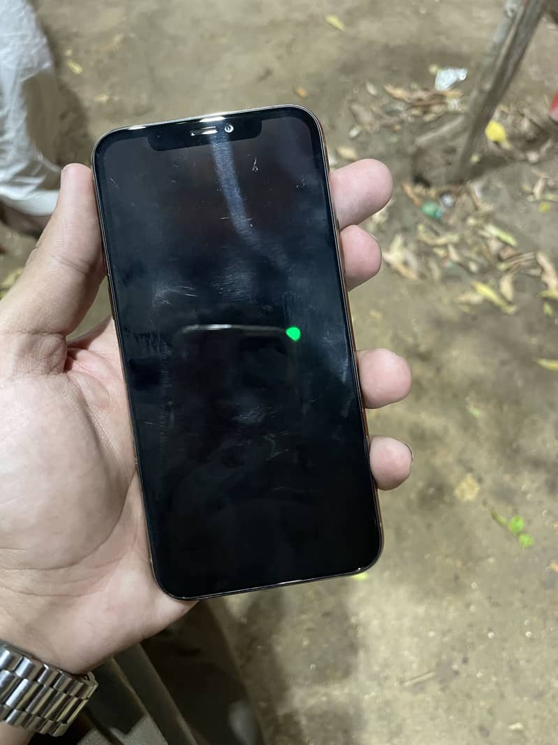 Apple iPhone 11 Pro 1