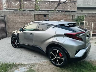 Toyota C-HR hybrid 2018/2020
