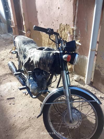 Honda CG 125 2018 – Excellent Condition – Buy & Drive