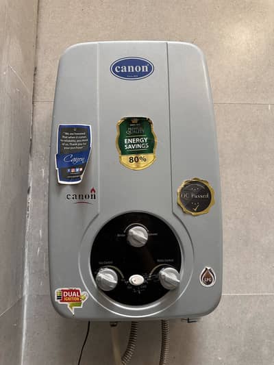 Few months used lpg geyser for sale
