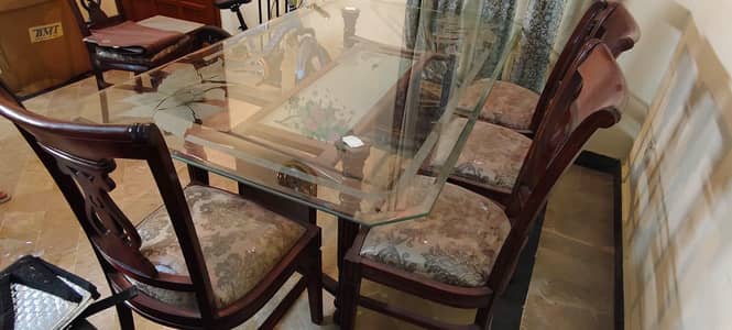 6 person Dining table