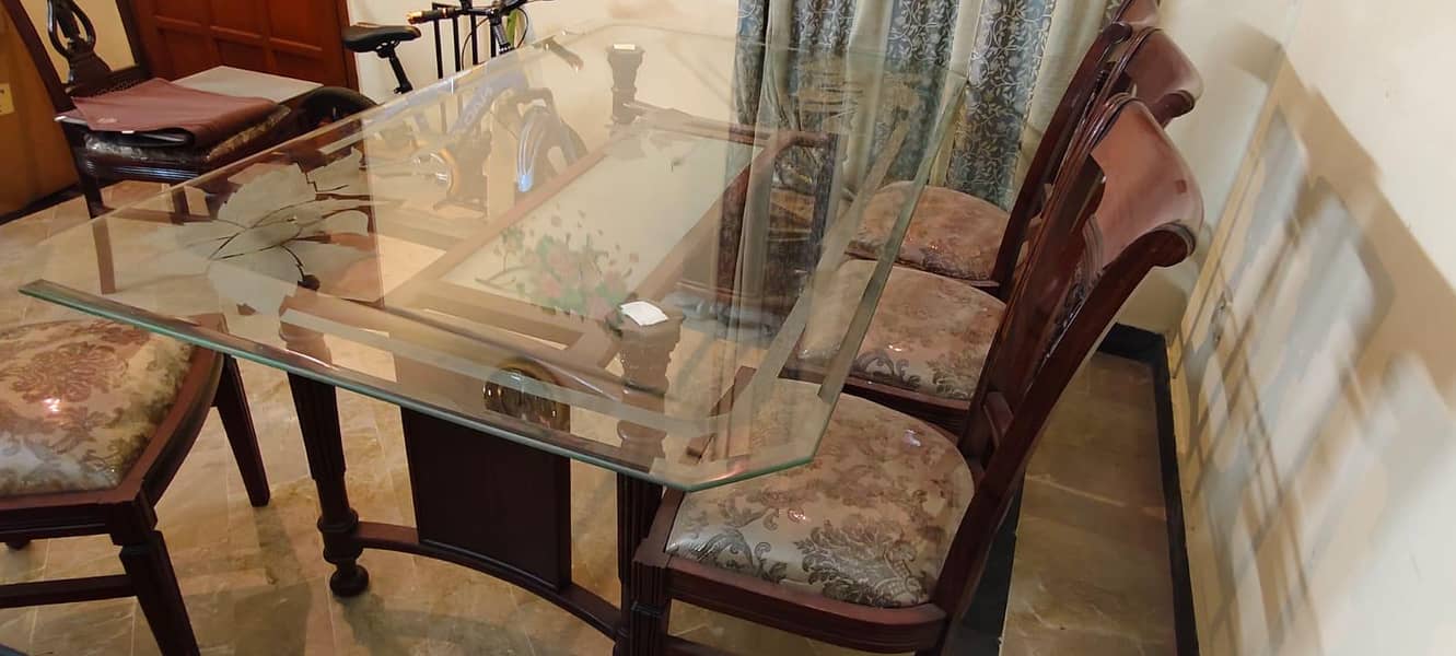 6 person Dining table 3