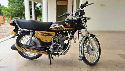 Honda CG 125S Gold Edition 2024 10/10 conditoin single use punjad