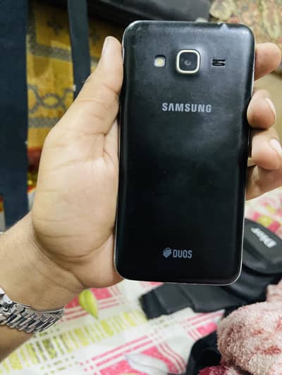 Samsung Mobile J3 dual sim urgent sale