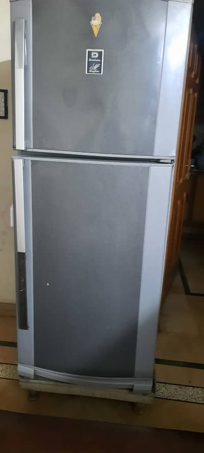 Dawlance fridge for sale
