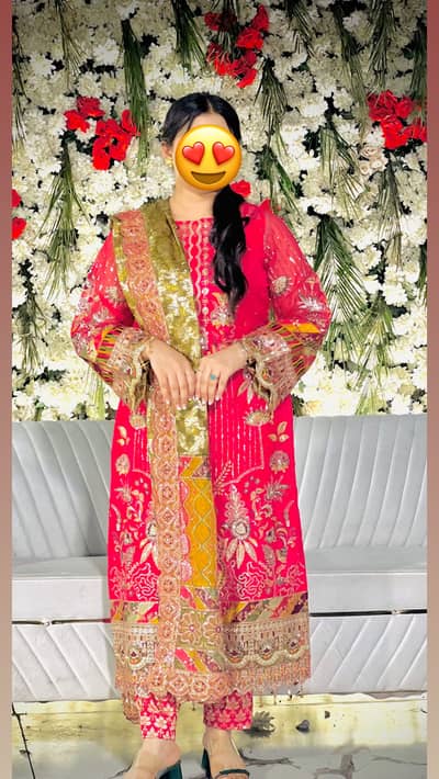 Excellent condition  long shirt بس ایک بار استعمال کیا ہے بہت خوبصورت