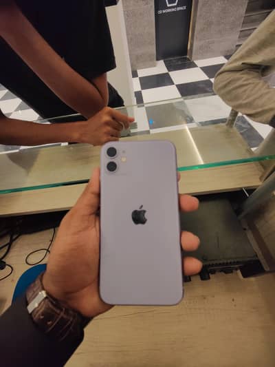 Apple iPhone 11