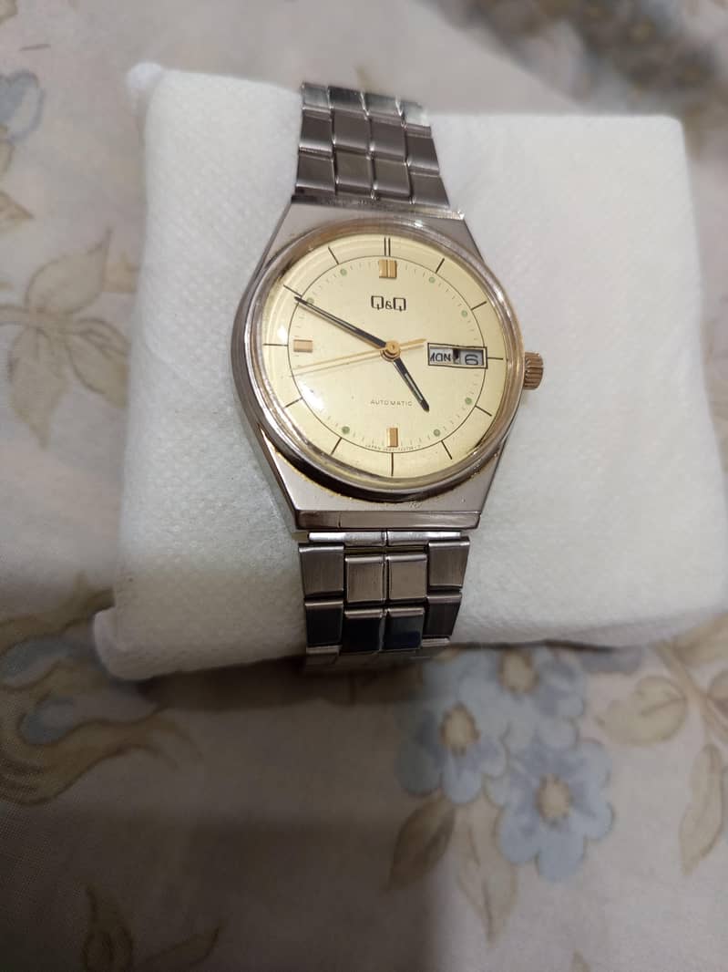 Q&Q automatic 1