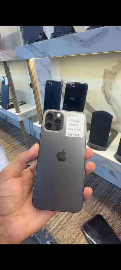 Apple iPhone 12 Pro