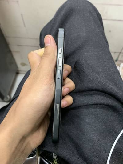 Apple iPhone 15 Pro
