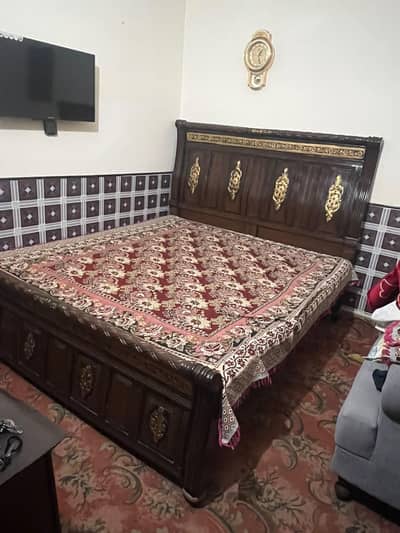 chinoti bed