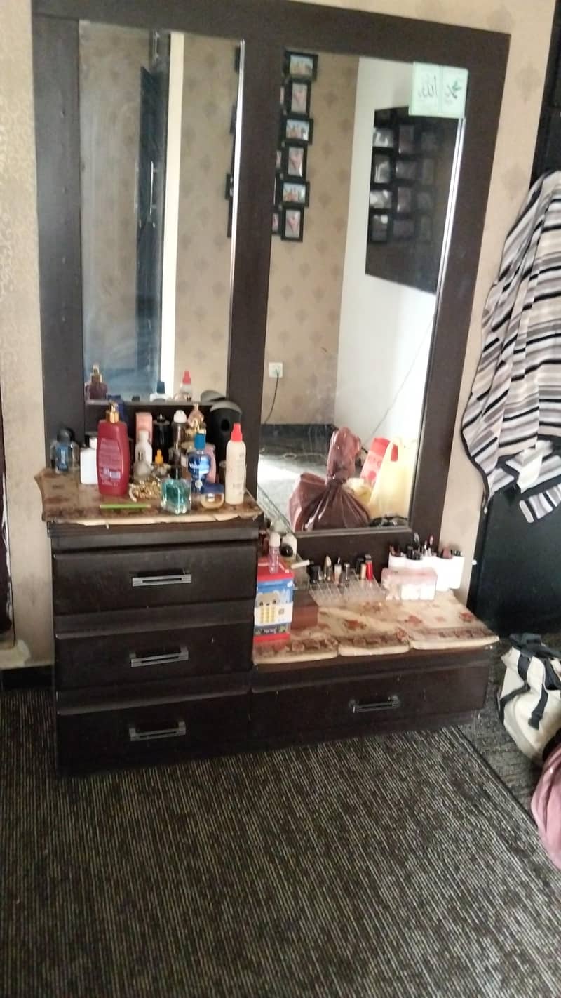 side table 1