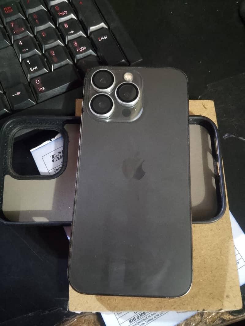 Apple iPhone 13 Pro 1