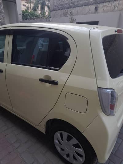 Daihatsu Mira 2017