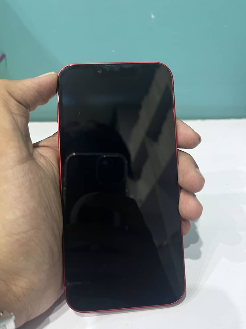 Apple iPhone 13 5