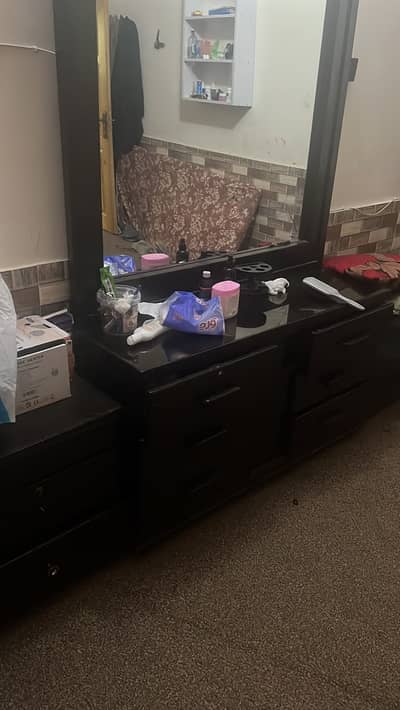 Premium Wooden Dressing Table and Matching Coffee/Center Table Set for