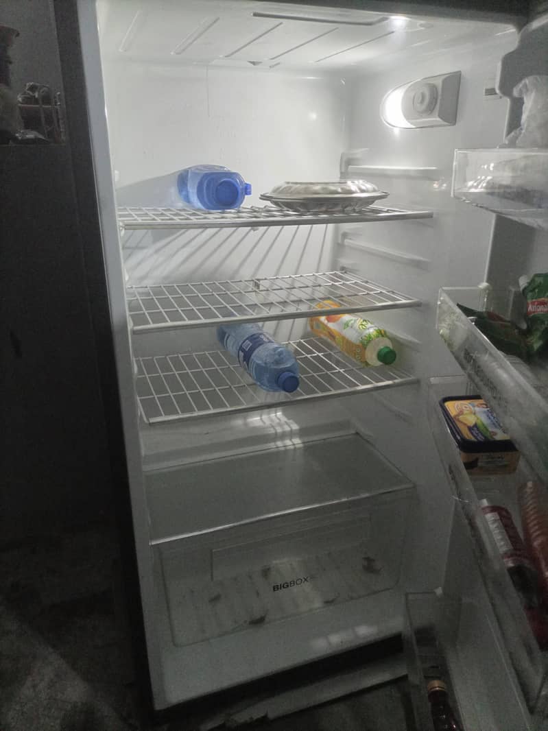 Refrigerator 1