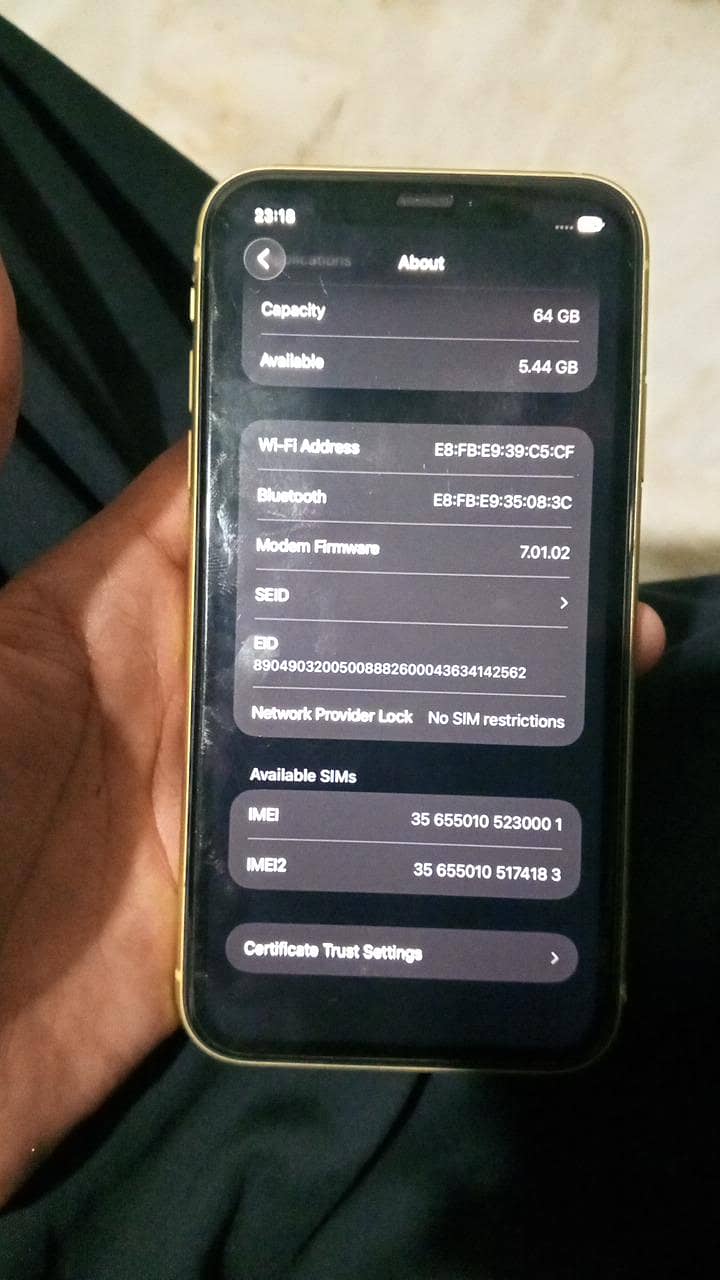 Apple iPhone 11 6