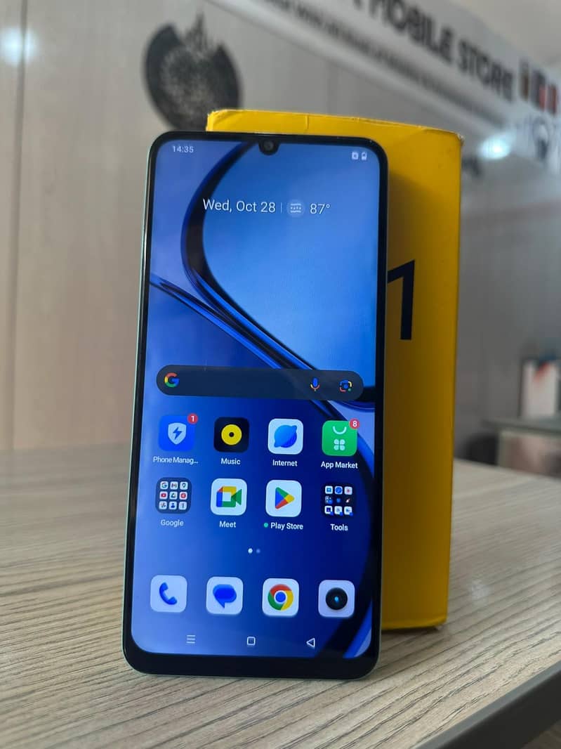 Realme C51 0