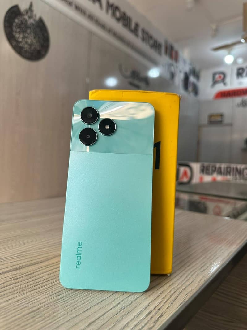 Realme C51 2