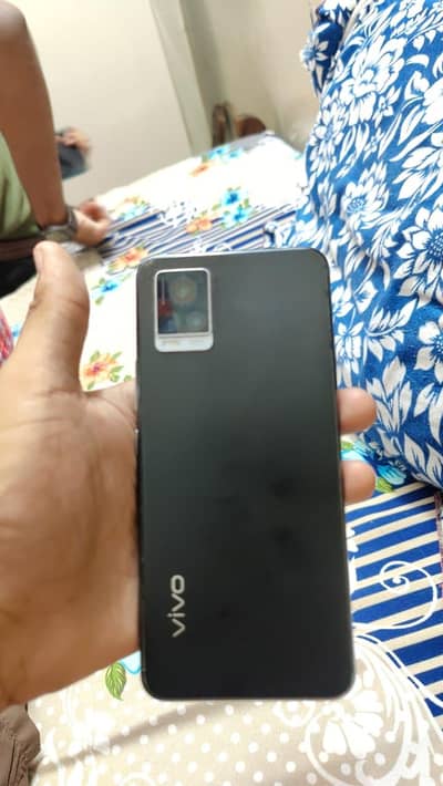 Vivo V20
