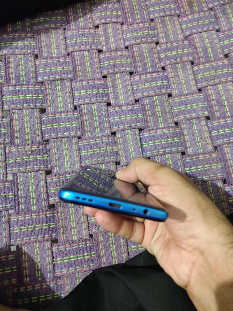 OPPO A53 5