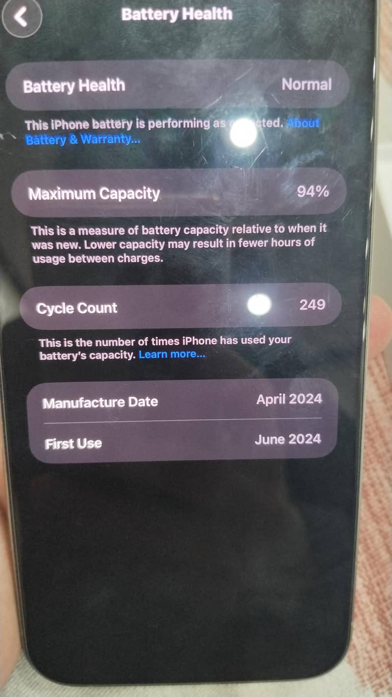 Apple iPhone 15 Pro Max 4