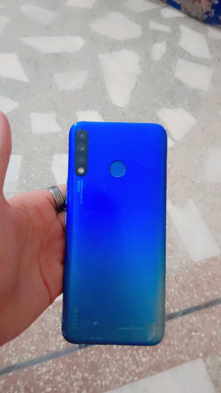 Tecno Spark 4 1