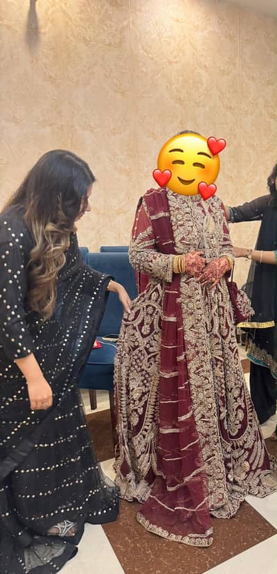 Luxury Bridal Preloved lehanga by fashion ghar