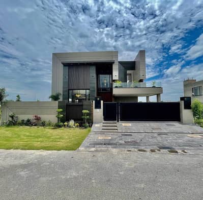 1 kanal Brand New house available for rent in bahria Town phase 7
