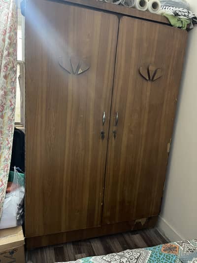 2 door almari ok ha