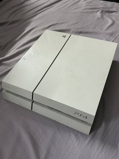 PlayStation 4 (Limited Edition)