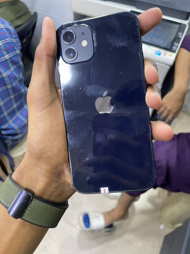 Apple iPhone 12 8