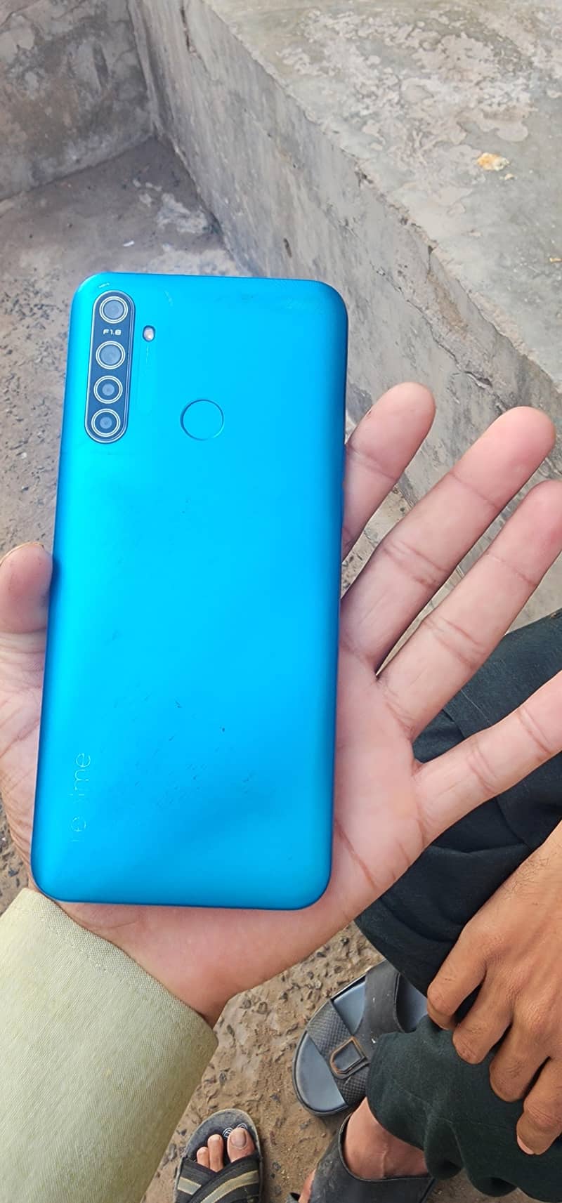 Realme 5i 0